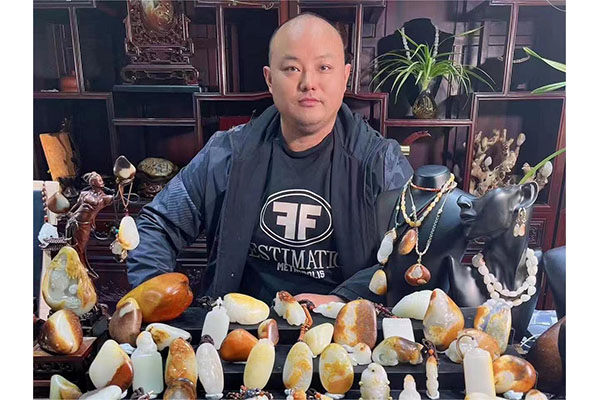 张宝明