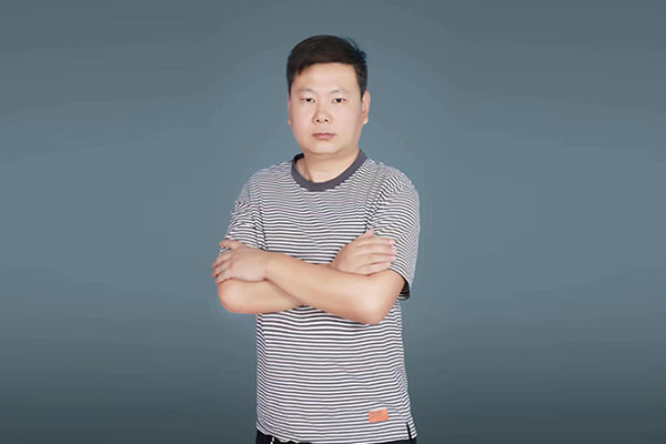 陈军