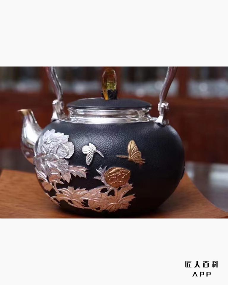 梁小丽的作品-5.jpg