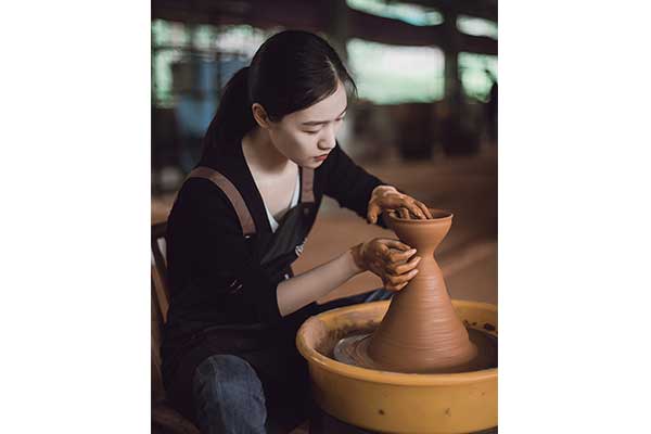陈丽娜