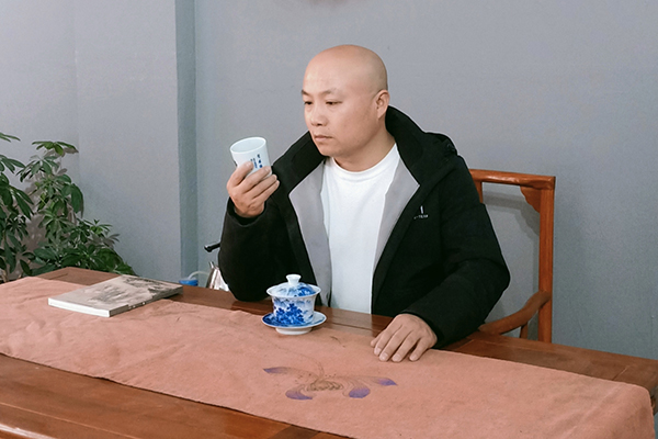 余思发