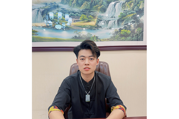 玉豪