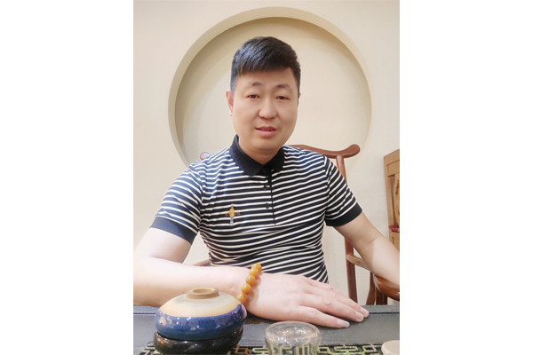 王伟(玉雕)