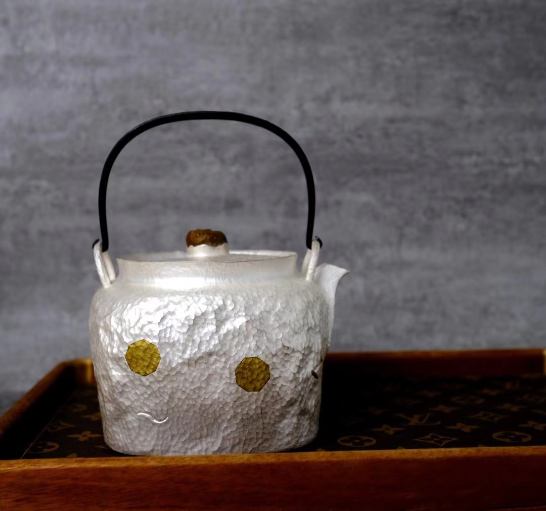吉鑫(银器制作工艺大师)的作品-吉鑫银器