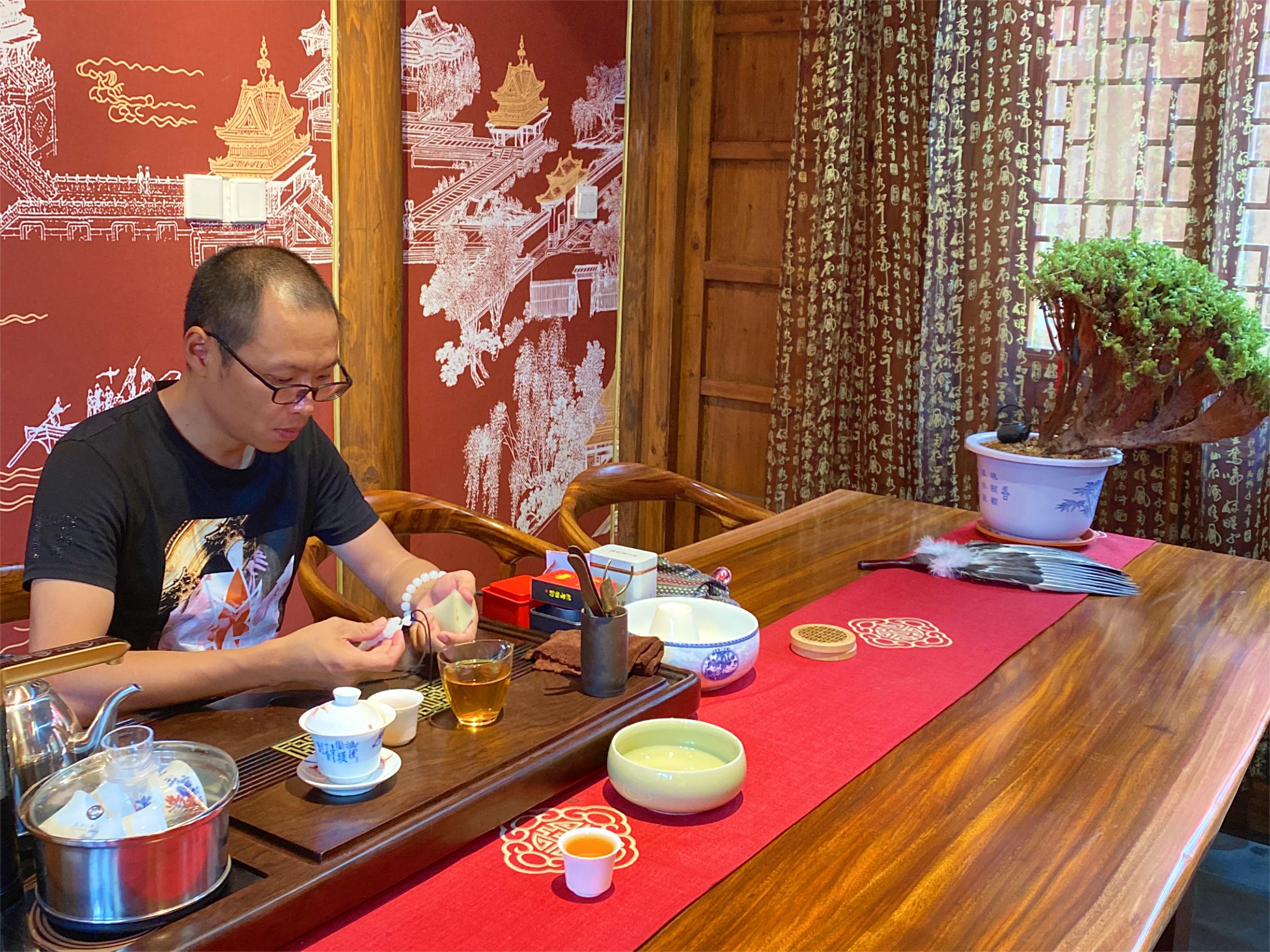 苏陆明