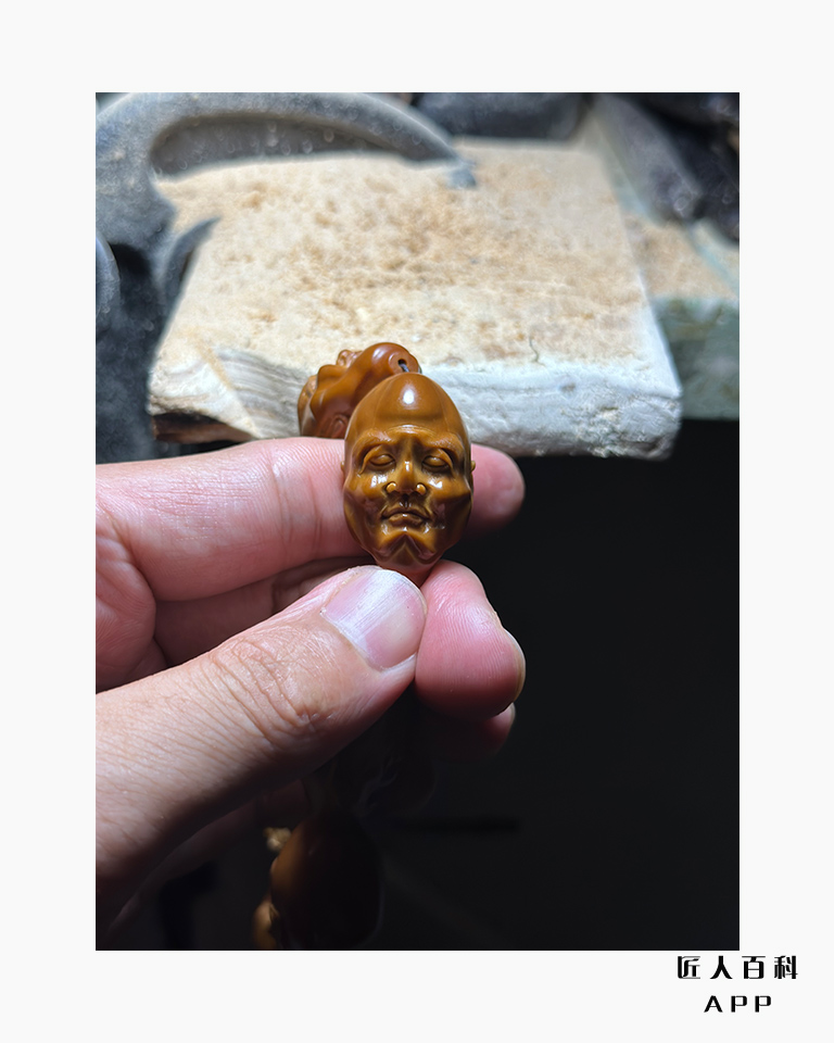 李龙彪的作品-6.jpg