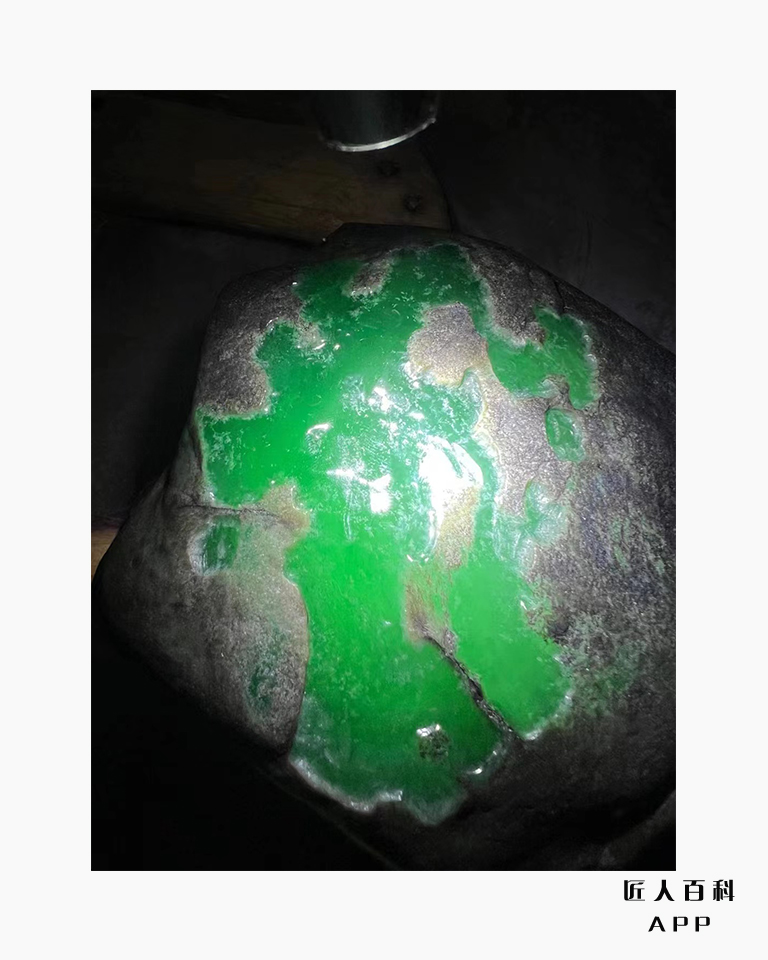 颜红亮的作品-1.jpg
