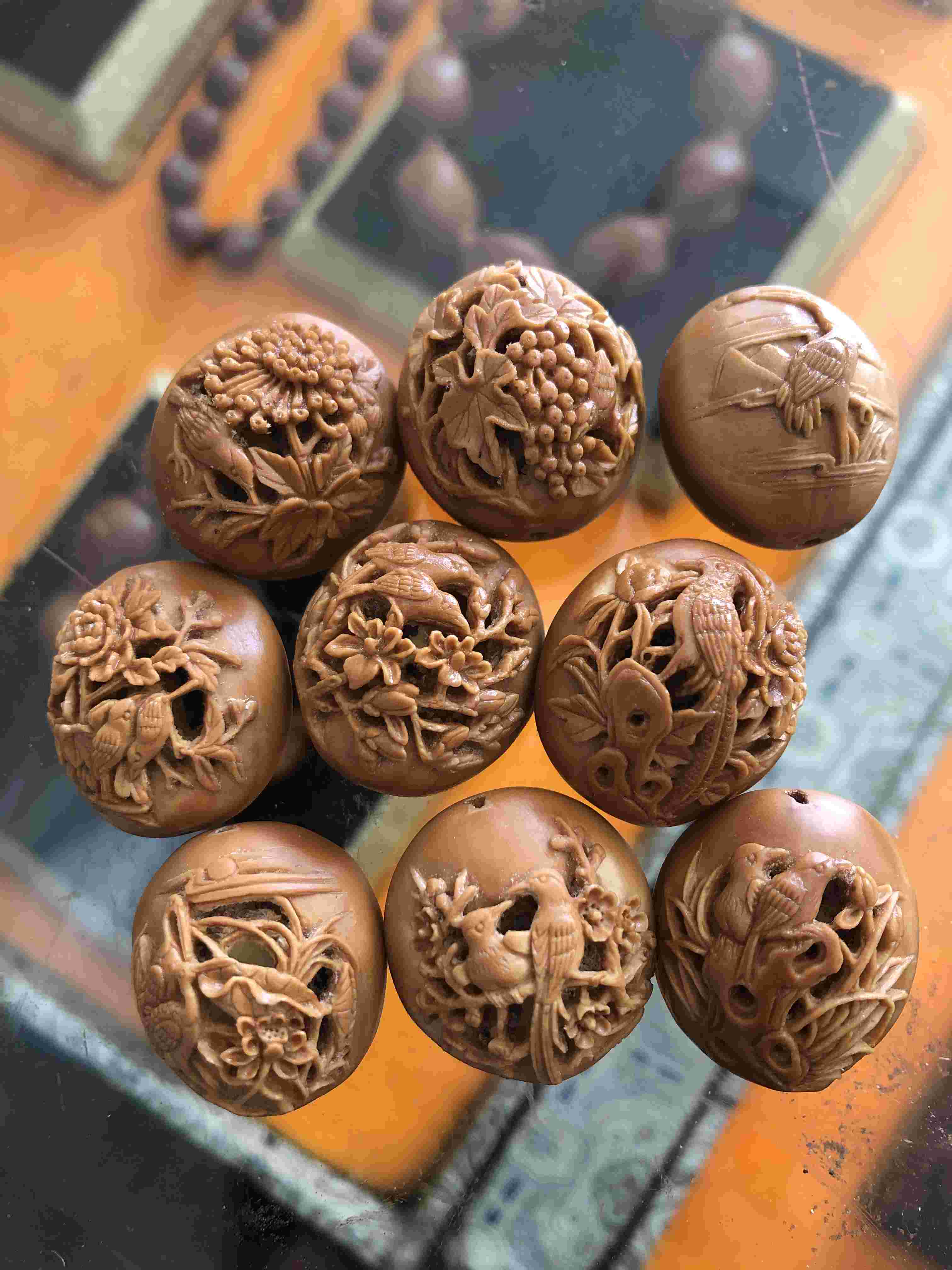 雨淇的作品-雨淇核雕