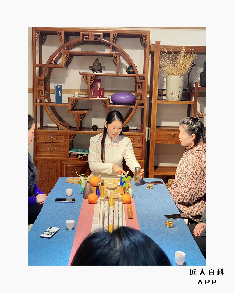 张旗(旗馨)的作品-4.jpg