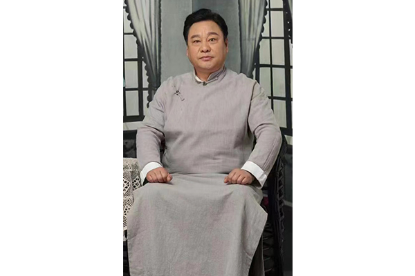 杨荣先