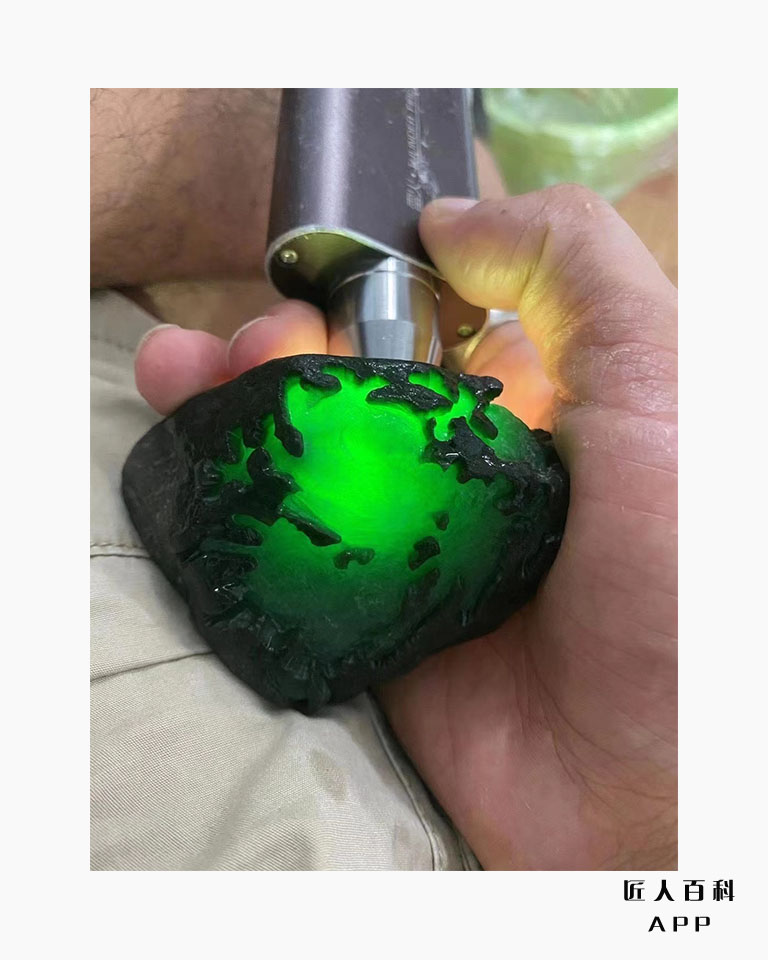 陈博文(小笙)的作品-陈博文鉴定师