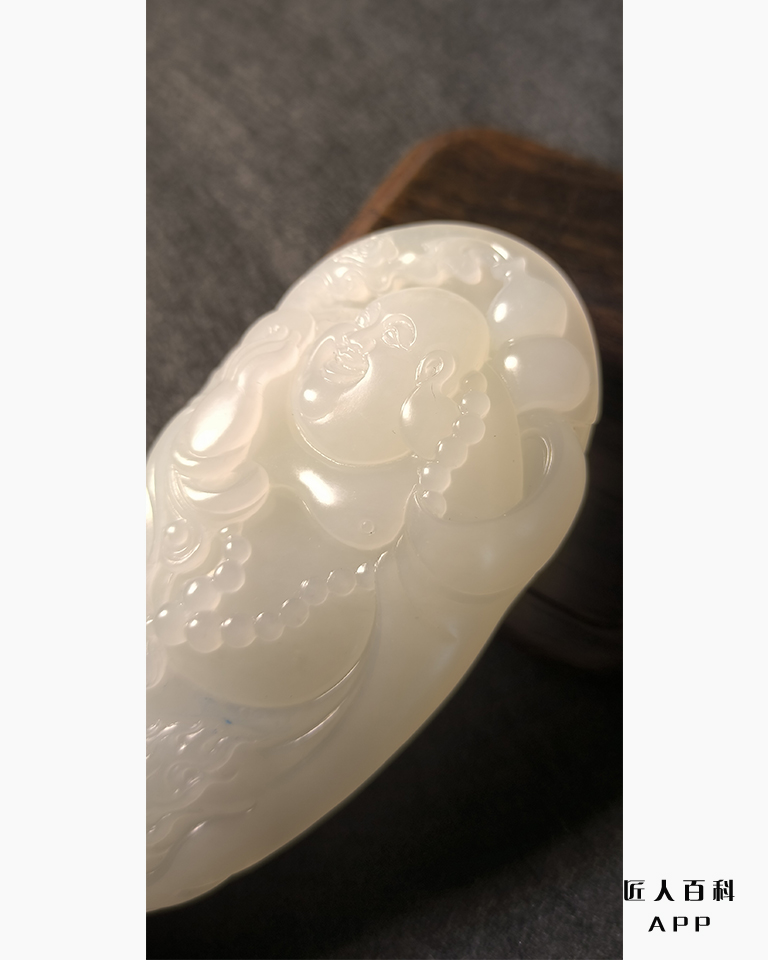 妙根(上海微雕微刻非遗传承人)的作品-4.jpg