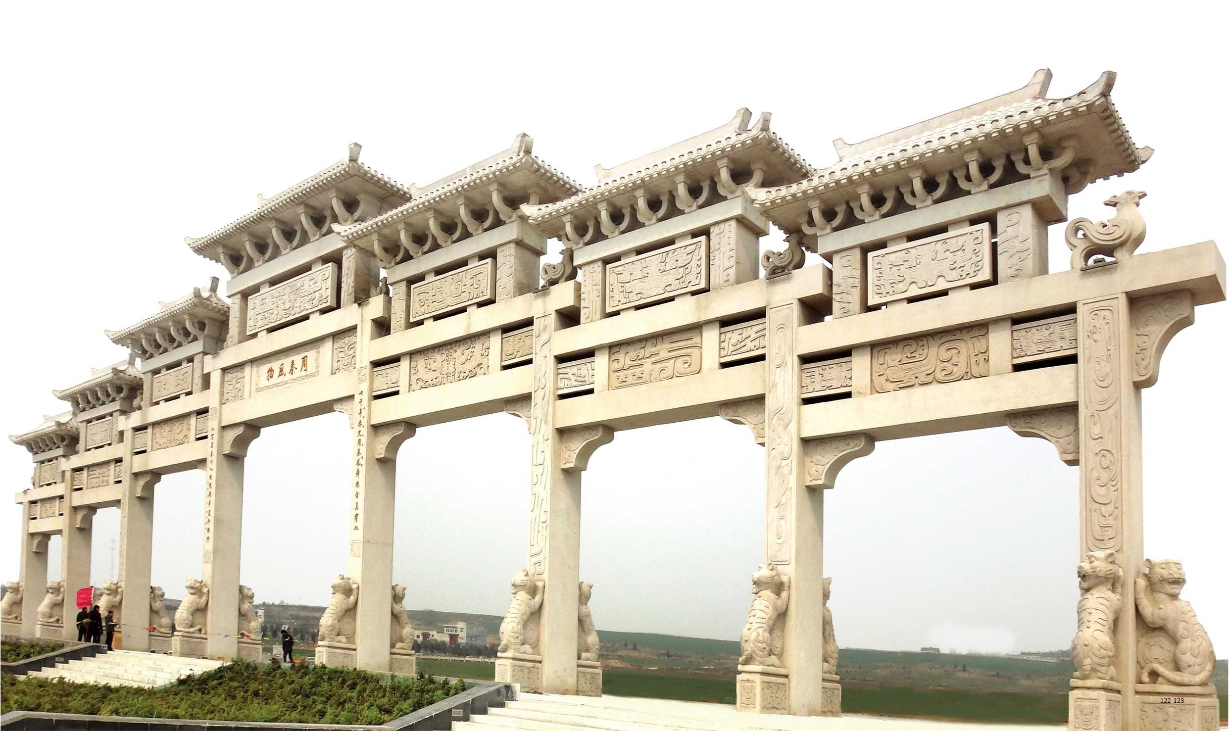 吴德强的作品-吴德强《七门纯石结构牌楼》位于陕西宝鸡代家湾