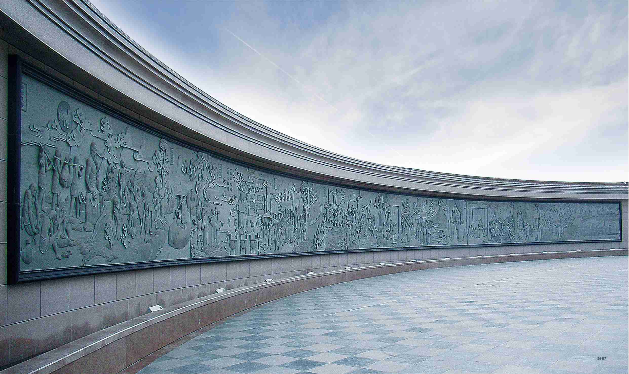 吴德强的作品-吴德强《历史文化浮雕墙》位于宝鸡市行政广场