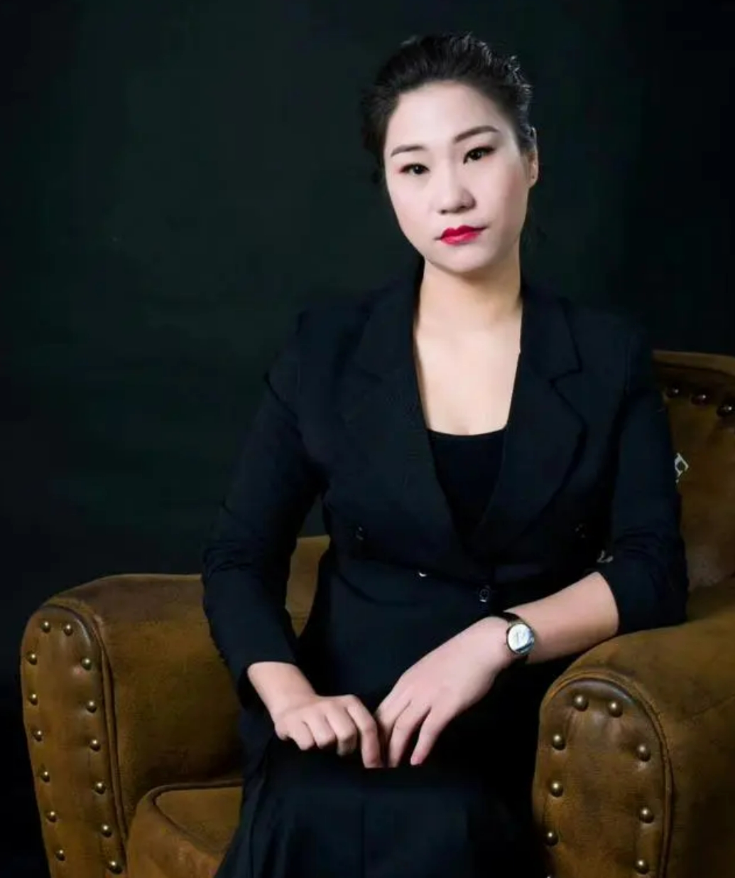 王中丽(玉雕大师)