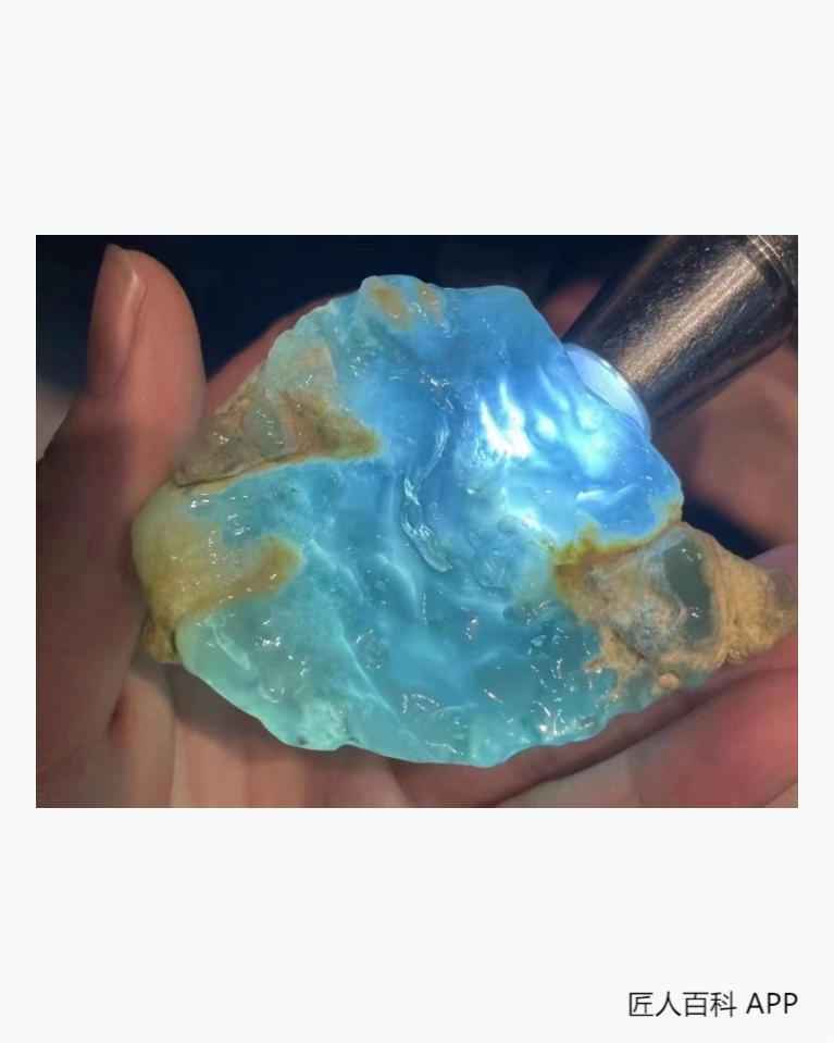 董利(高级珠宝鉴定师)的作品-董利鉴定师