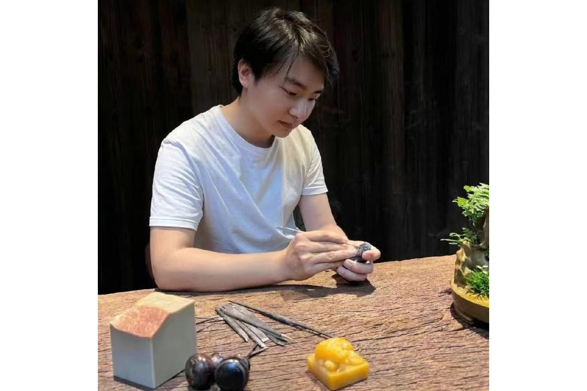 汤斌(石雕设计师)
