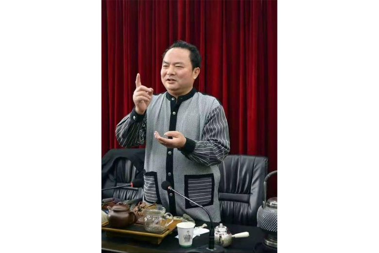 罗大友