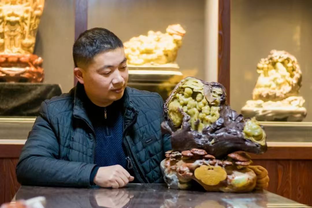 徐裕琛