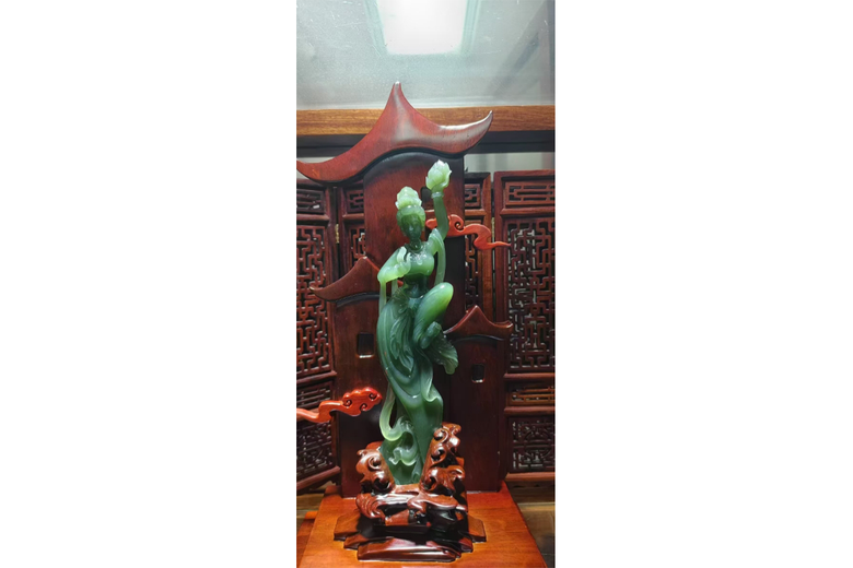 林晨(和田玉雕刻师)的参考资料