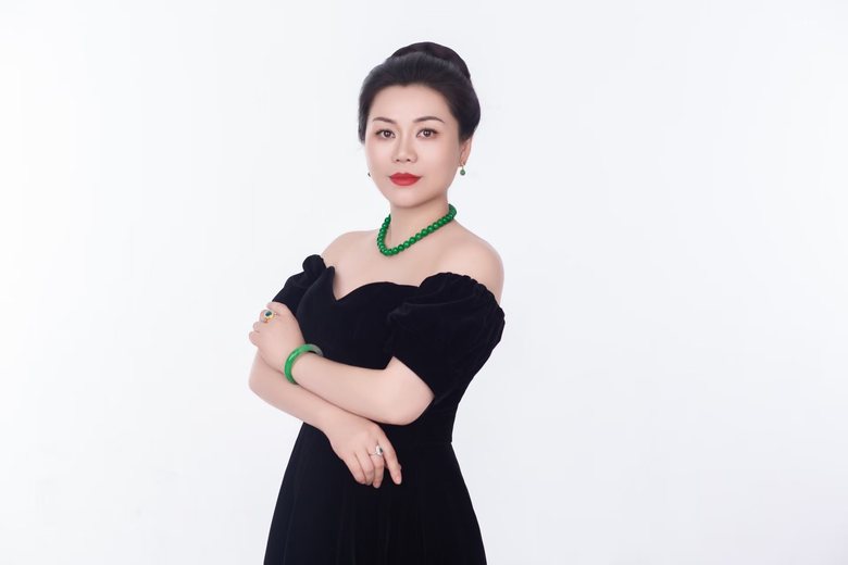 陈莉